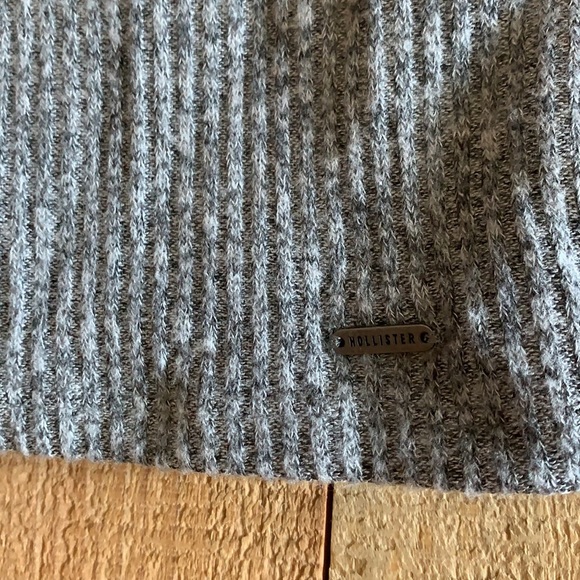 ***DONATED*** Hollister New With Tags long sleeve XXS - Picture 4 of 6